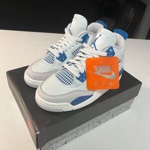 Jordan 4 military blue